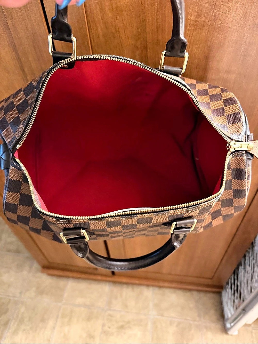 Louis Vuitton Damier Ebene Speedy 30 Satchel in Brown & Gold - Picture 2 of 7